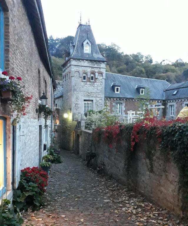 De Bosannemoon In Durbuy Villa Exteriör bild